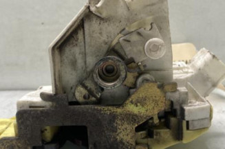 Serrure avant gauche FORD FOCUS 1
