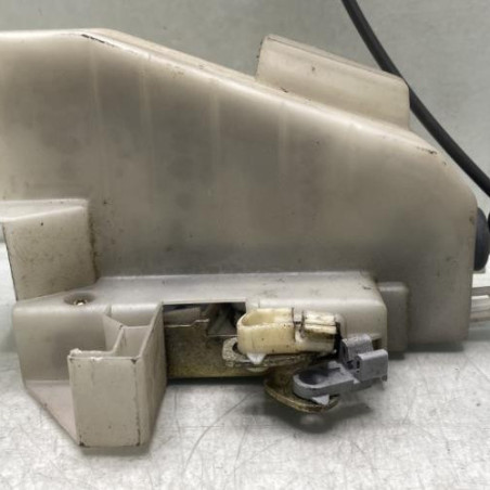 Serrure avant gauche FORD FIESTA 4