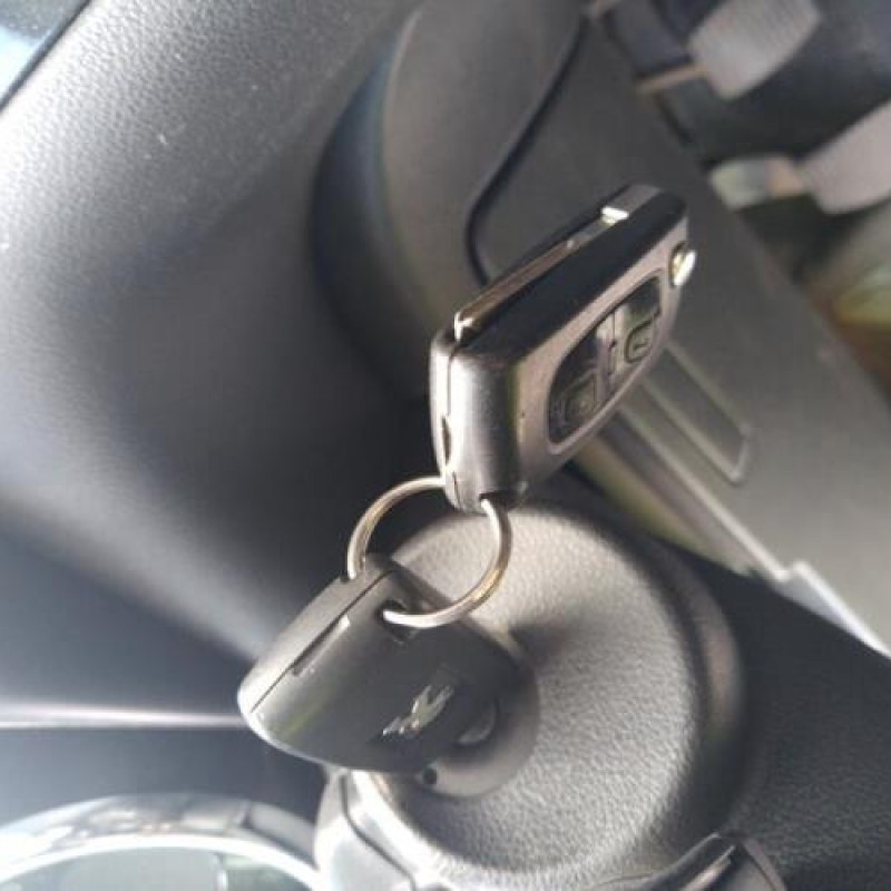 Pretensionneur de ceinture avant droit PEUGEOT 3008 1 Photo n°16