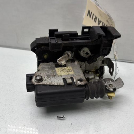 Serrure avant droit DACIA SANDERO 1