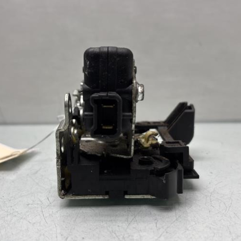 Serrure avant gauche DACIA SANDERO 1 Photo n°4