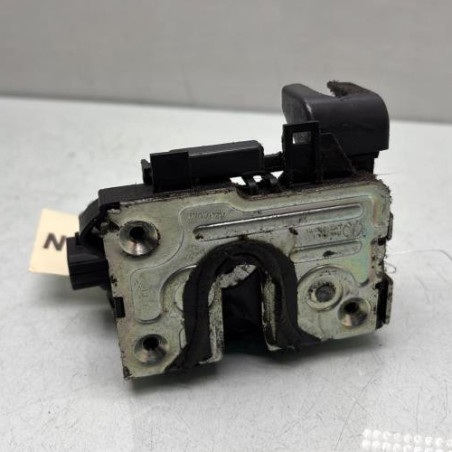 Serrure avant gauche DACIA SANDERO 1 Photo n°1