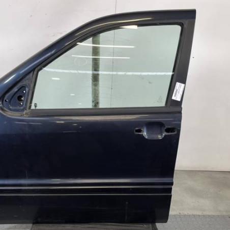 Porte avant gauche MERCEDES CLASSE M 163 Photo n°1