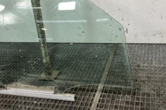 Vitre avant droit MERCEDES CLASSE M 163