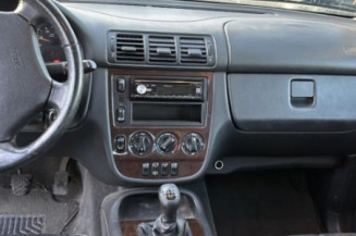 Vitre avant droit MERCEDES CLASSE M 163