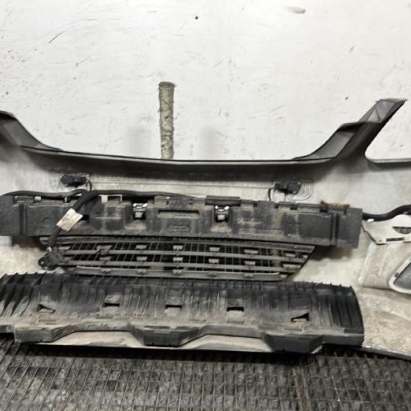 Pare choc avant OPEL ZAFIRA B Photo n°5