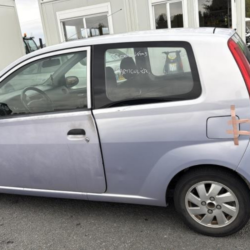 Porte avant droit DAIHATSU CUORE 2 Photo n°13