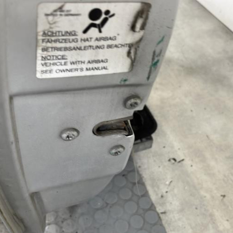 Porte avant gauche OPEL CORSA C Photo n°3