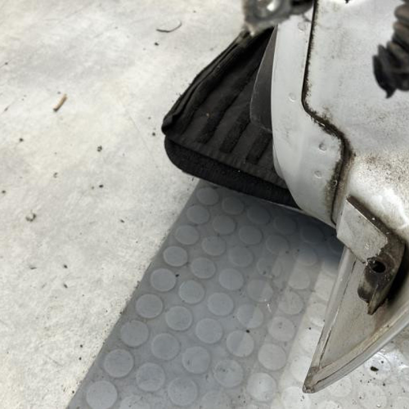 Porte avant gauche OPEL CORSA C Photo n°5