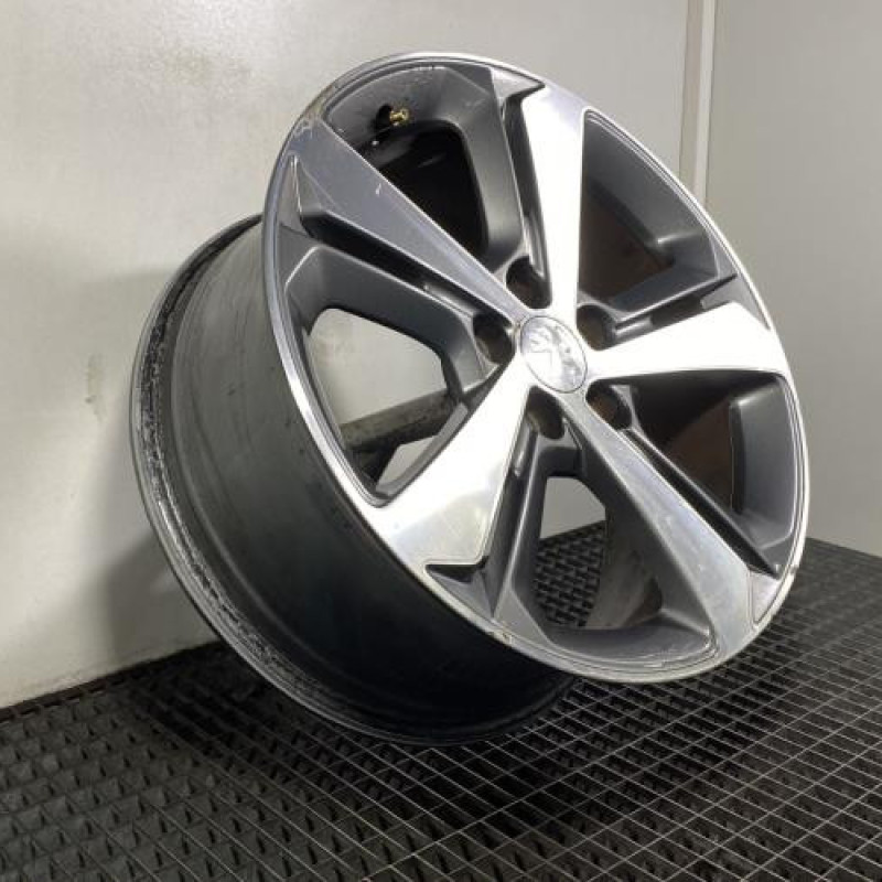 Jante PEUGEOT 308 2 Photo n°4