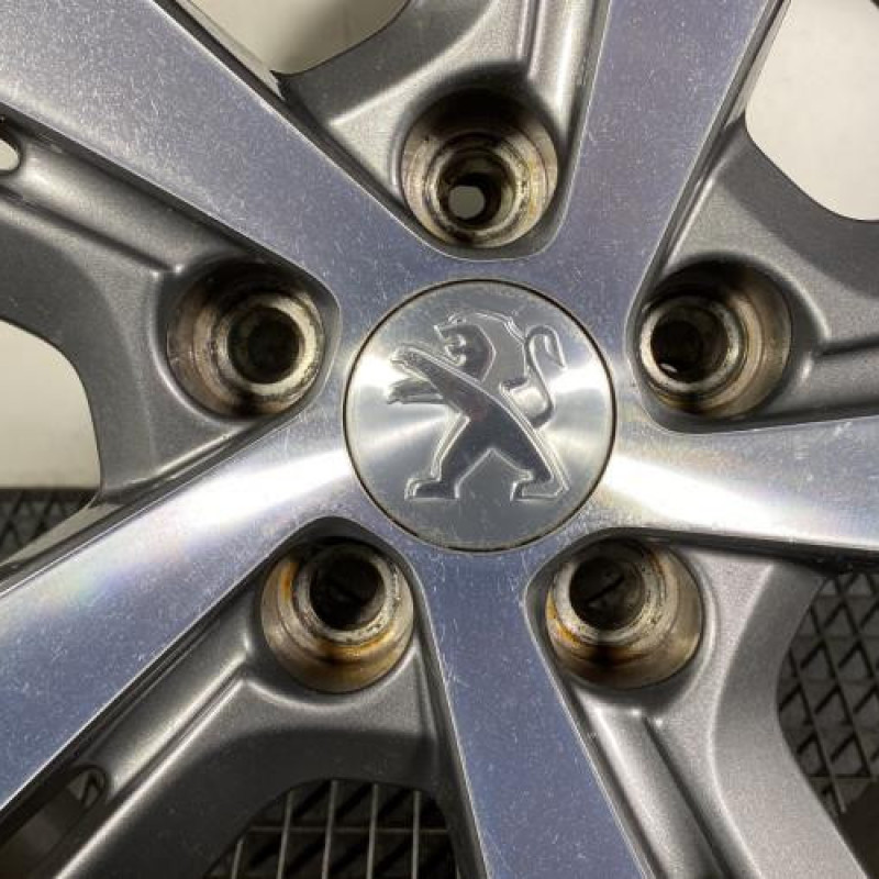 Jante PEUGEOT 308 2 Photo n°2