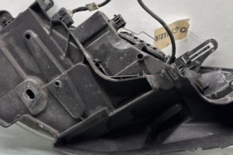 Optique avant principal droit (feux)(phare) RENAULT MEGANE 3