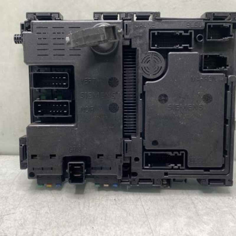 Boitier BSI PEUGEOT 206 Photo n°1