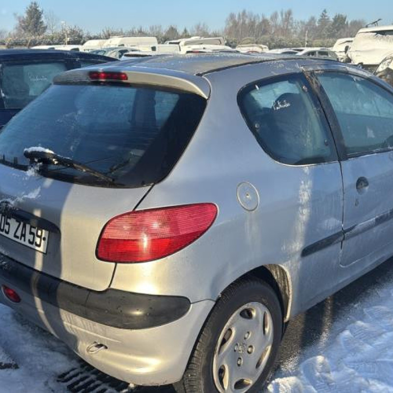 Boitier BSI PEUGEOT 206 Photo n°8