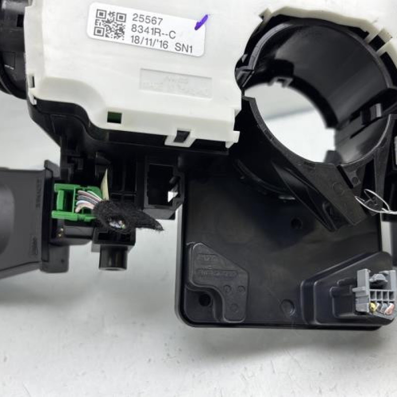 Com (Bloc Contacteur Tournant+Commodo Essuie Glace+Commodo Phare) RENAULT MEGANE 4 Photo n°9