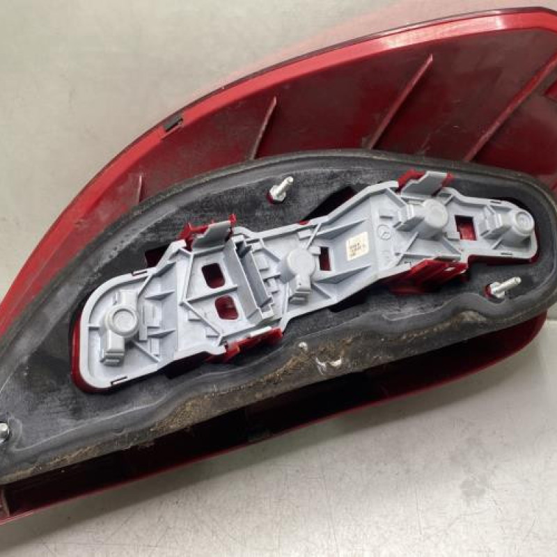 Feu arriere principal droit (feux) MERCEDES CLASSE A 169 Photo n°2