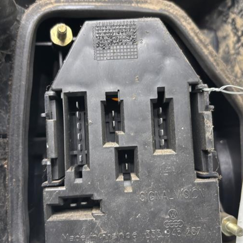 Feu arriere principal droit (feux) VOLKSWAGEN PASSAT 3 Photo n°3