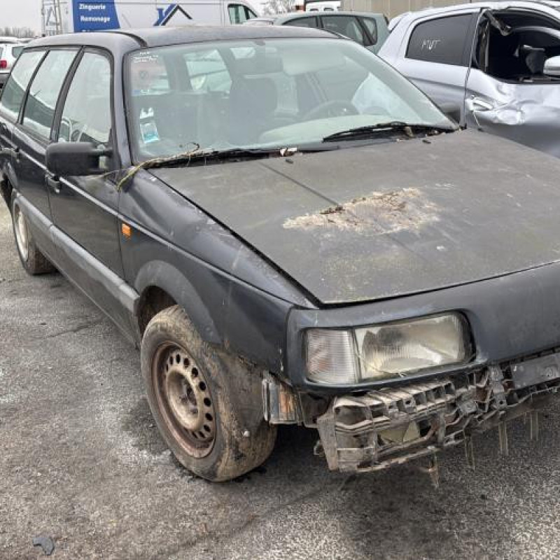 Feu arriere principal droit (feux) VOLKSWAGEN PASSAT 3 Photo n°7