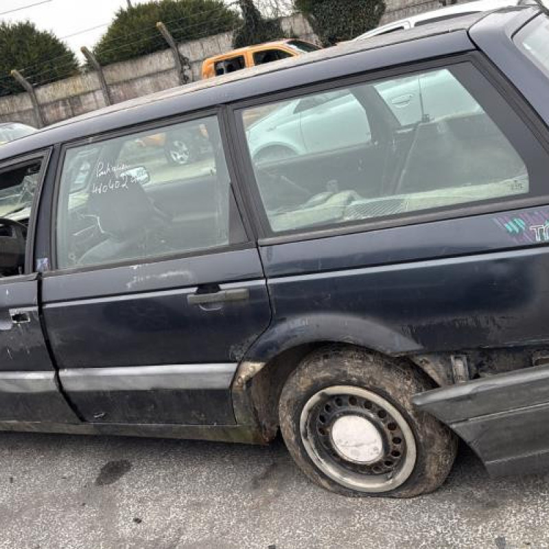 Feu arriere principal droit (feux) VOLKSWAGEN PASSAT 3 Photo n°12