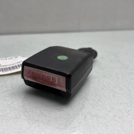 Attache ceinture avant droit DACIA SANDERO 1 Photo n°1