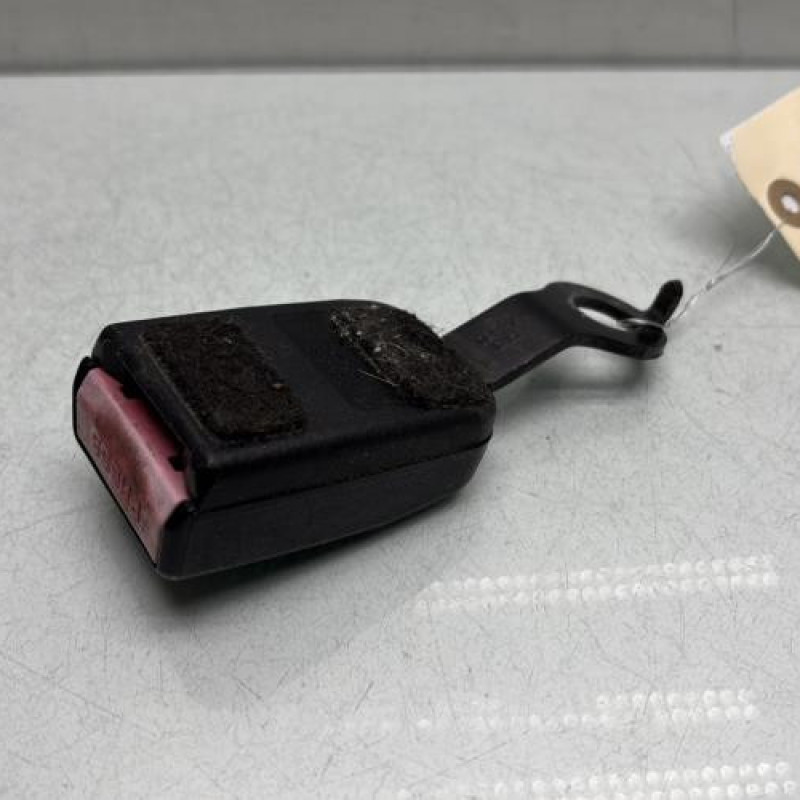 Attache ceinture avant droit DACIA SANDERO 1 Photo n°3