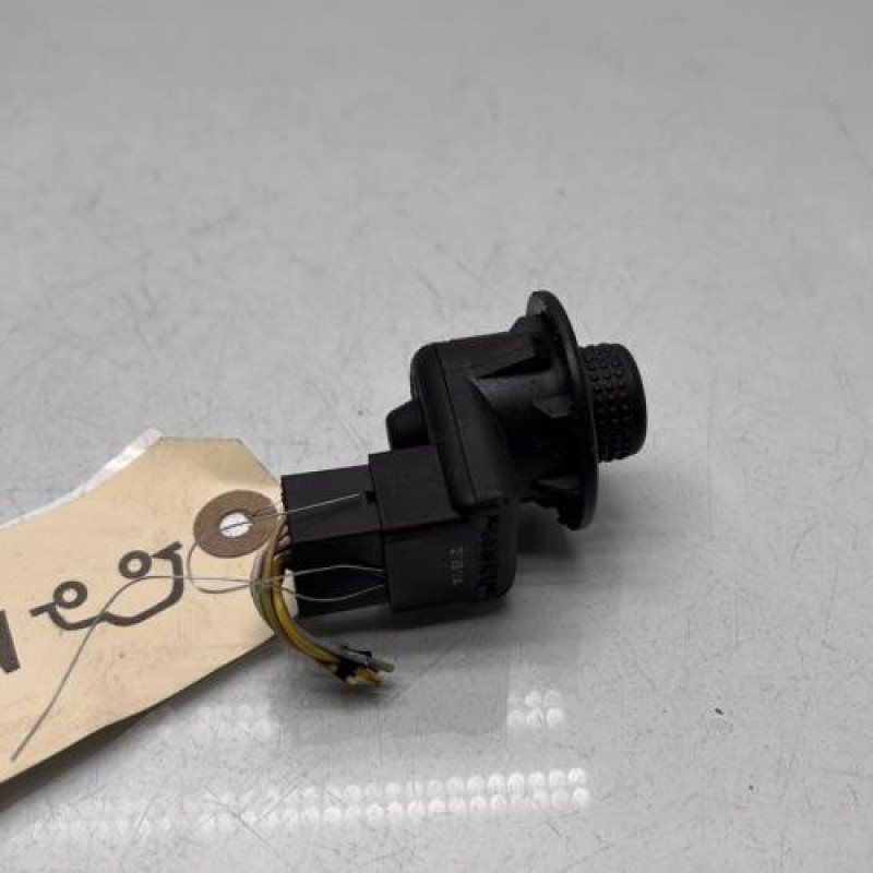 Commande retroviseurs DACIA SANDERO 1 Photo n°3