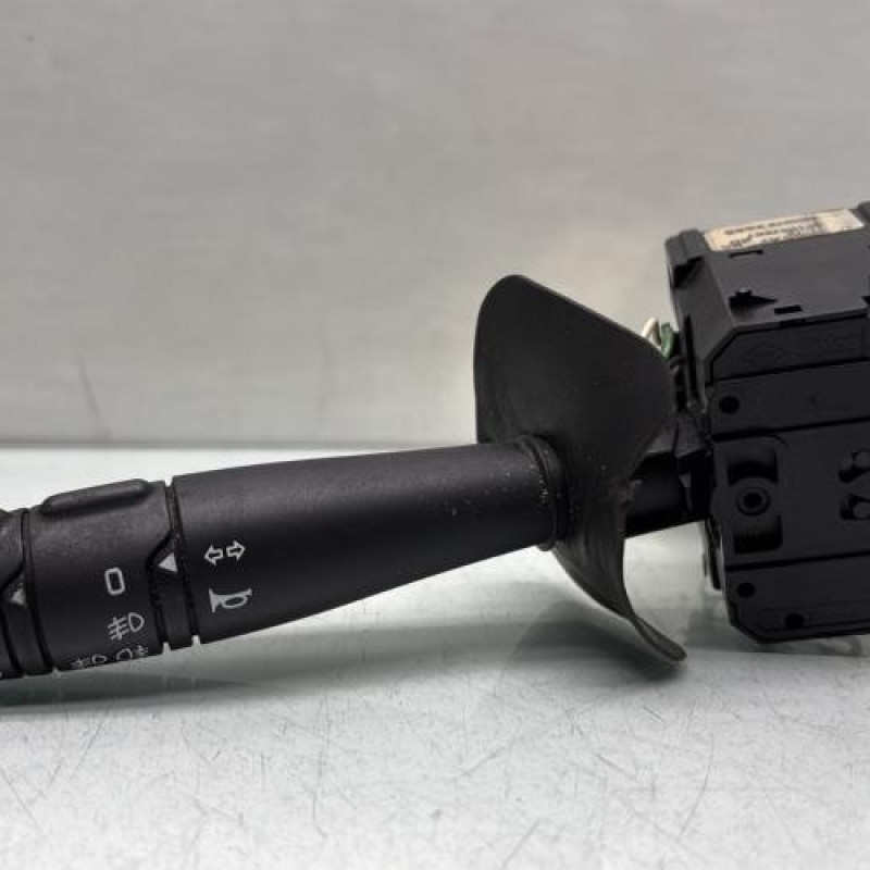 Commodo phare DACIA SANDERO 1 Photo n°1