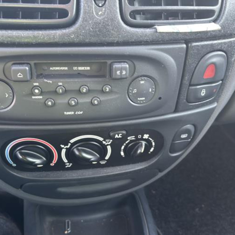 Levier de vitesses RENAULT MEGANE 1 Photo n°17