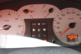 Moteur essuie glace avant RENAULT MEGANE 1