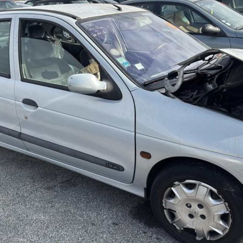 Moteur essuie glace avant RENAULT MEGANE 1 Photo n°7