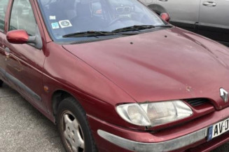 Levier de vitesses RENAULT MEGANE 1