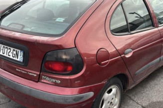 Levier de vitesses RENAULT MEGANE 1