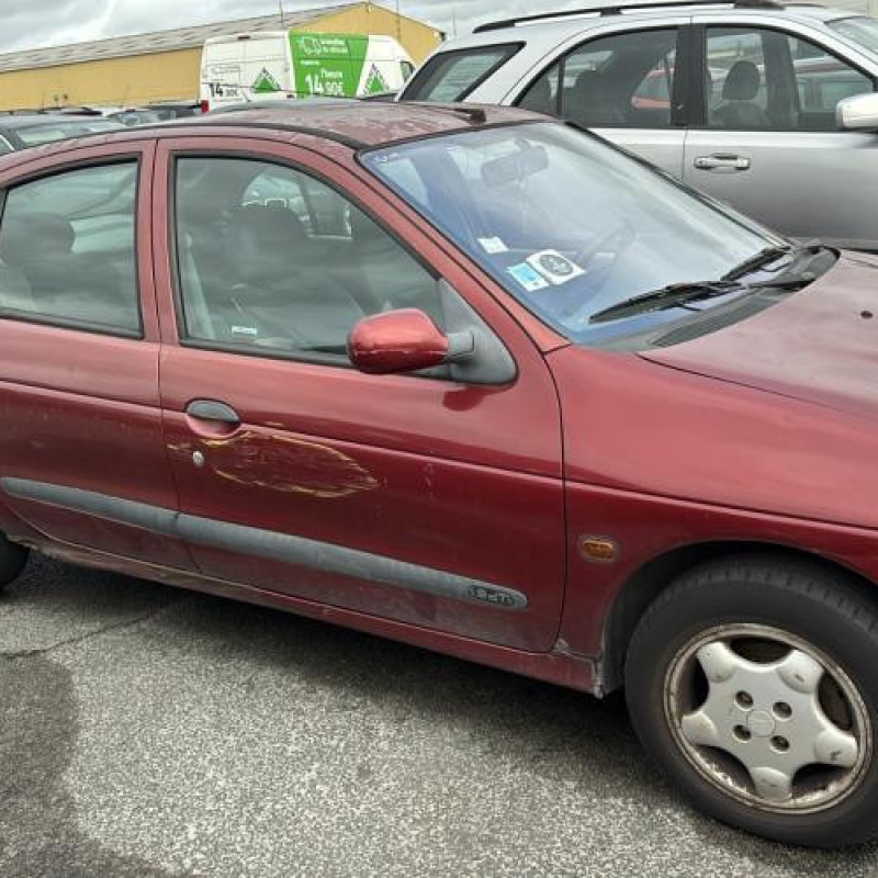 Levier de vitesses RENAULT MEGANE 1 Photo n°7