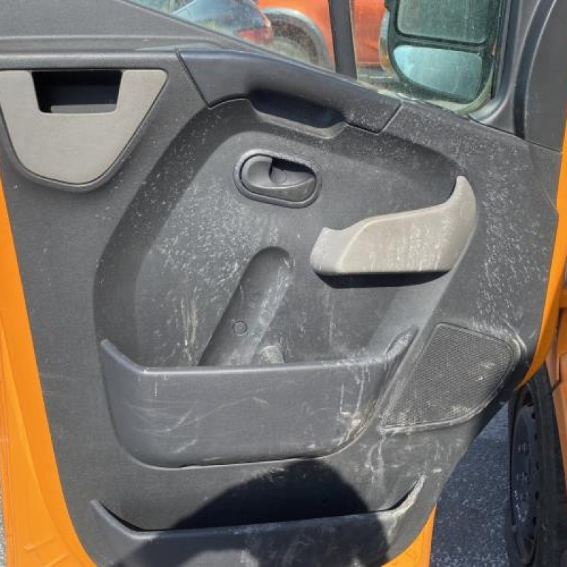 Renfort pare choc avant (traverse) RENAULT MASTER 3 Photo n°10