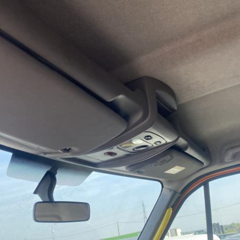 Renfort pare choc avant (traverse) RENAULT MASTER 3 Photo n°15