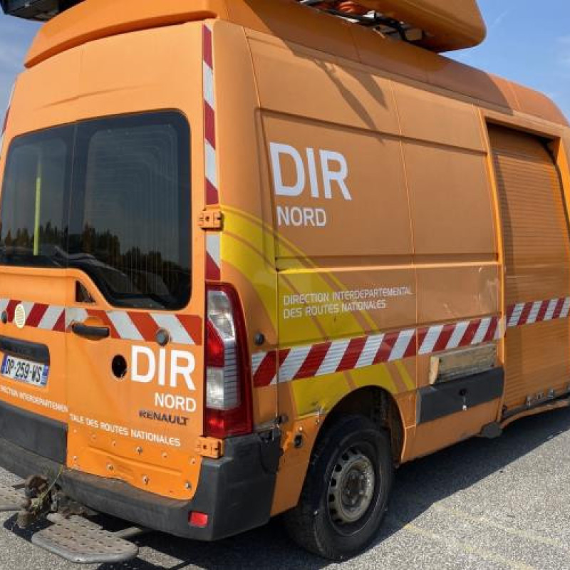 Berceau avant RENAULT MASTER 3 Photo n°4