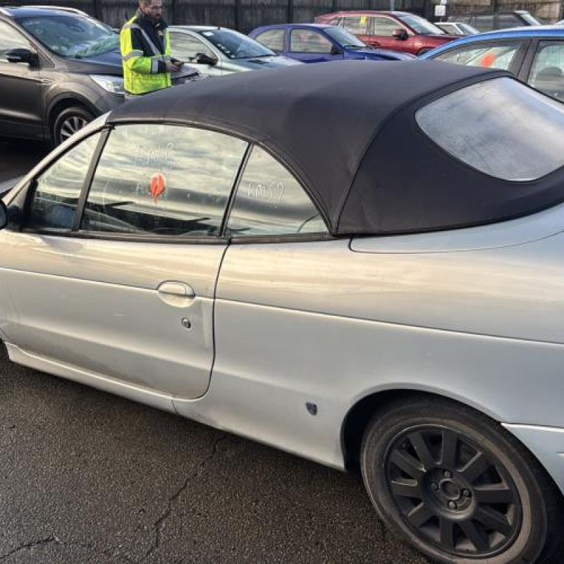 Levier de vitesses RENAULT MEGANE 1 Photo n°6