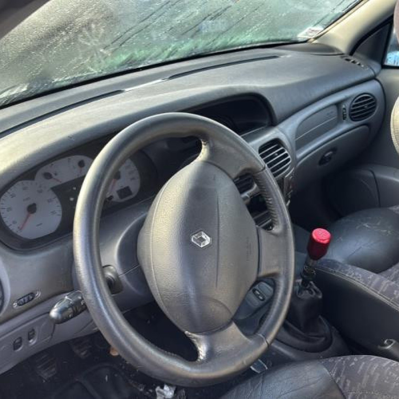 Levier de vitesses RENAULT MEGANE 1 Photo n°13