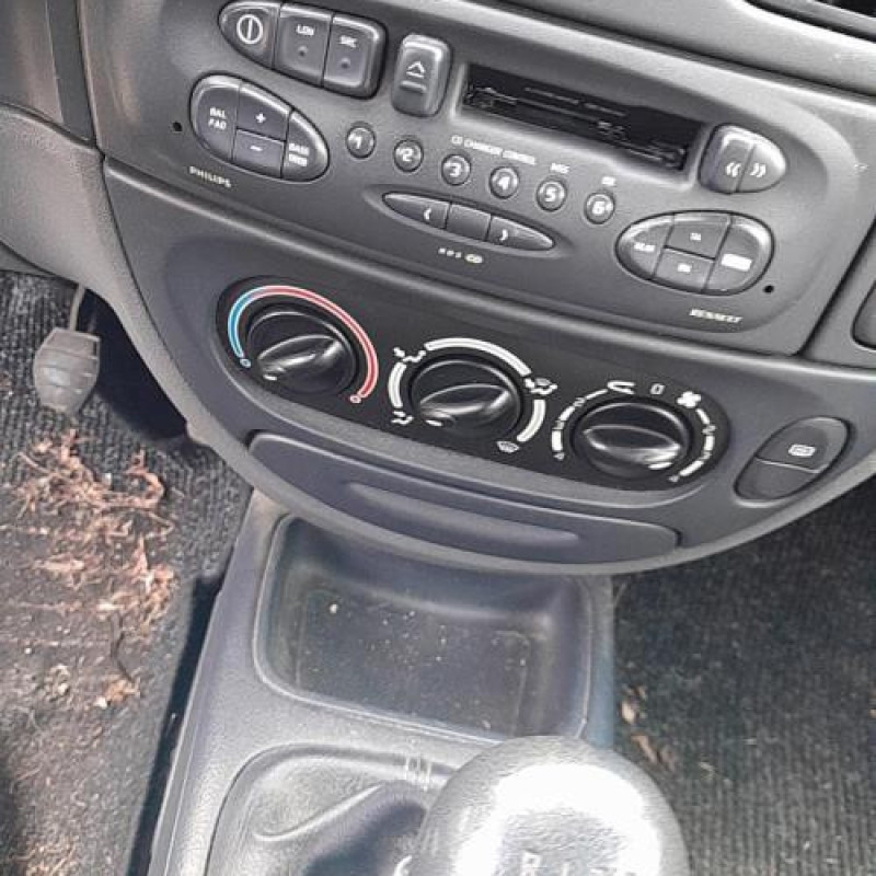 Mastervac RENAULT MEGANE 1 Photo n°5