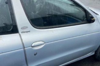 Moteur essuie glace avant RENAULT MEGANE 1