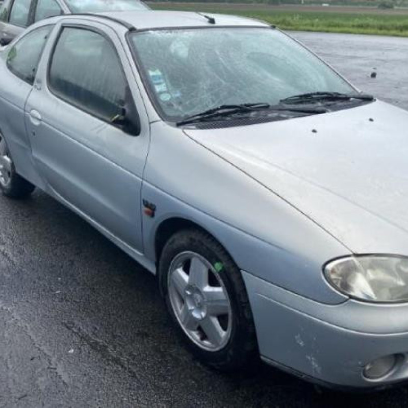 Levier de vitesses RENAULT MEGANE 1 Photo n°15