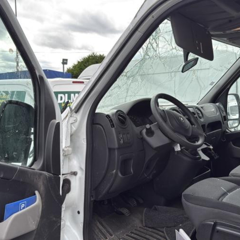 Feu arriere principal gauche (feux) RENAULT MASTER 3 Photo n°11