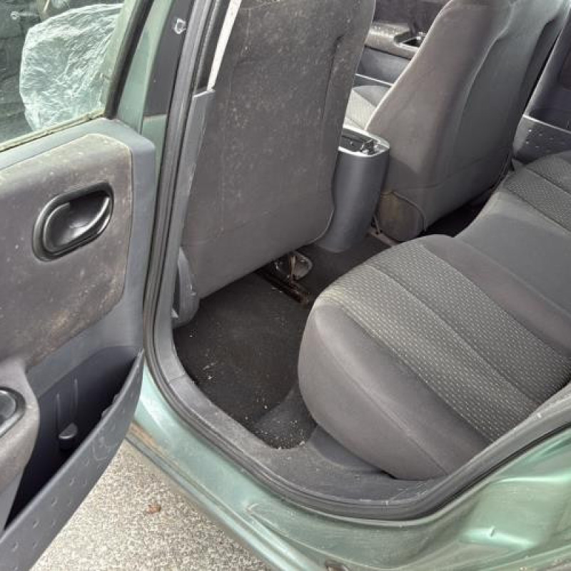 Compteur RENAULT MEGANE 2 Photo n°12