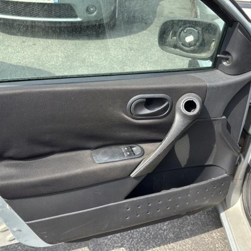 Compteur RENAULT MEGANE 2 Photo n°9