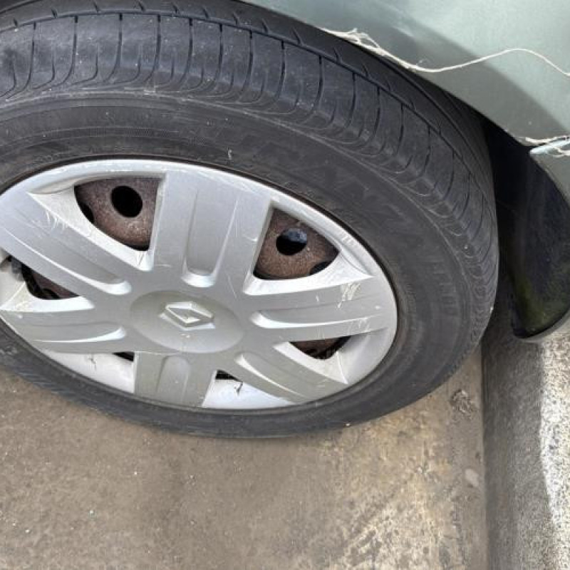 Reservoir essence RENAULT SCENIC 2 Photo n°8