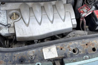 Reservoir essence RENAULT SCENIC 2