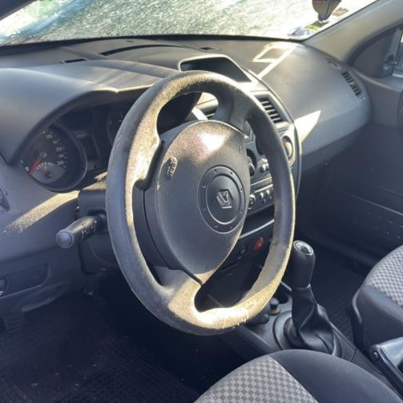 Compteur RENAULT MEGANE 2 Photo n°12