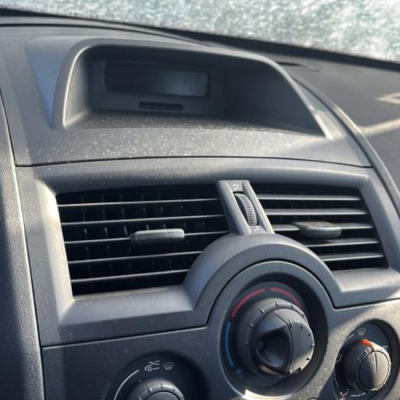 Compteur RENAULT MEGANE 2 Photo n°14