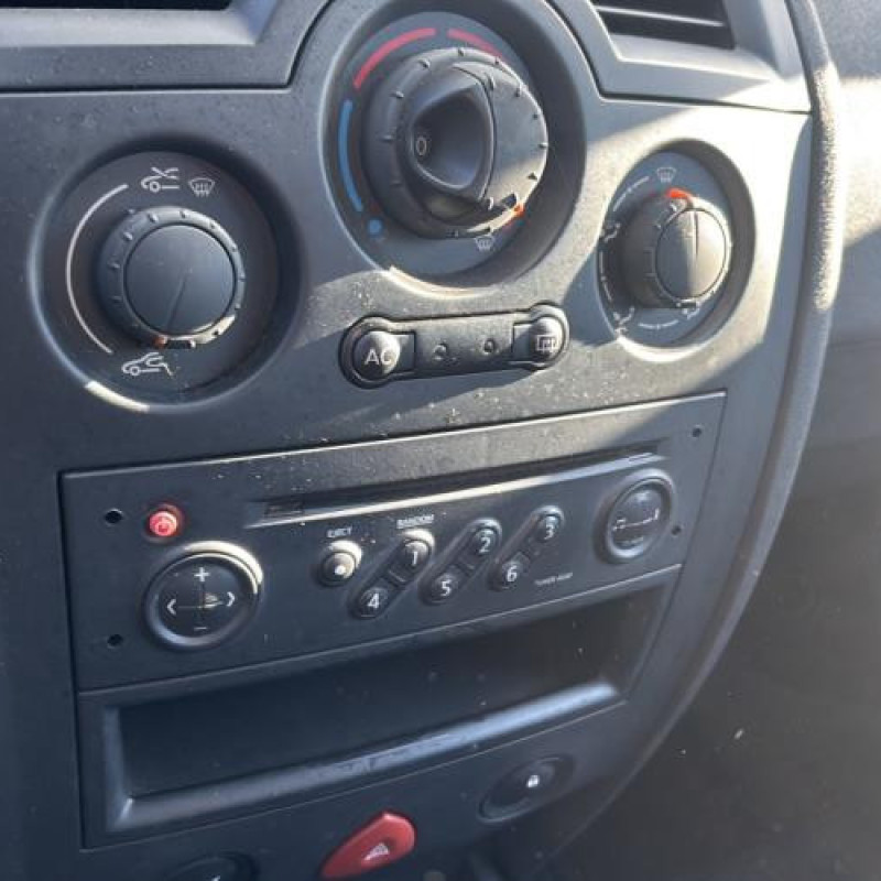 Compteur RENAULT MEGANE 2 Photo n°16