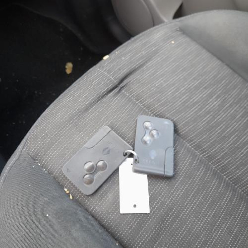 Reservoir essence RENAULT SCENIC 2 Photo n°15